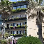 San Francisco Otel 3*