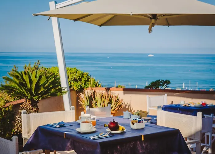 San Francisco Hotel 3*