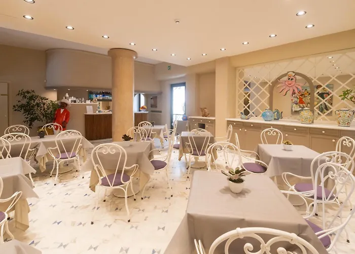 San Francisco Hotel 3*