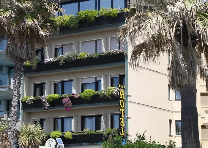 San Francisco Hotel 3*