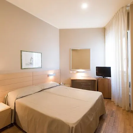 San Francisco מלון 3*