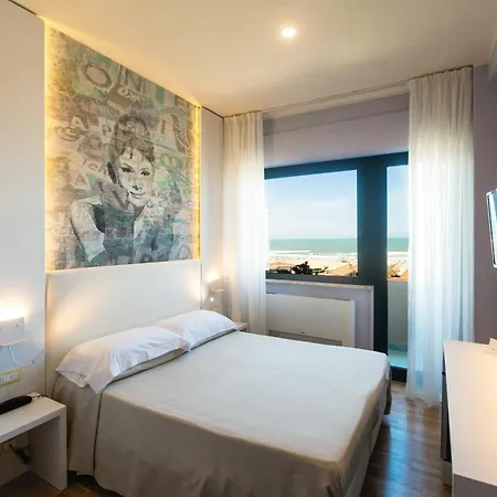 San Francisco 3* Виареджо