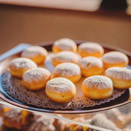 Отель San Francisco Виареджо