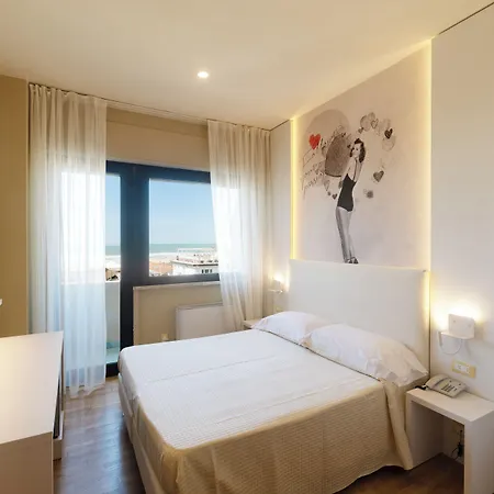 San Francisco 3* Viareggio