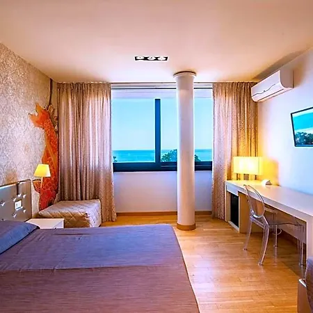 Szálloda San Francisco 3*